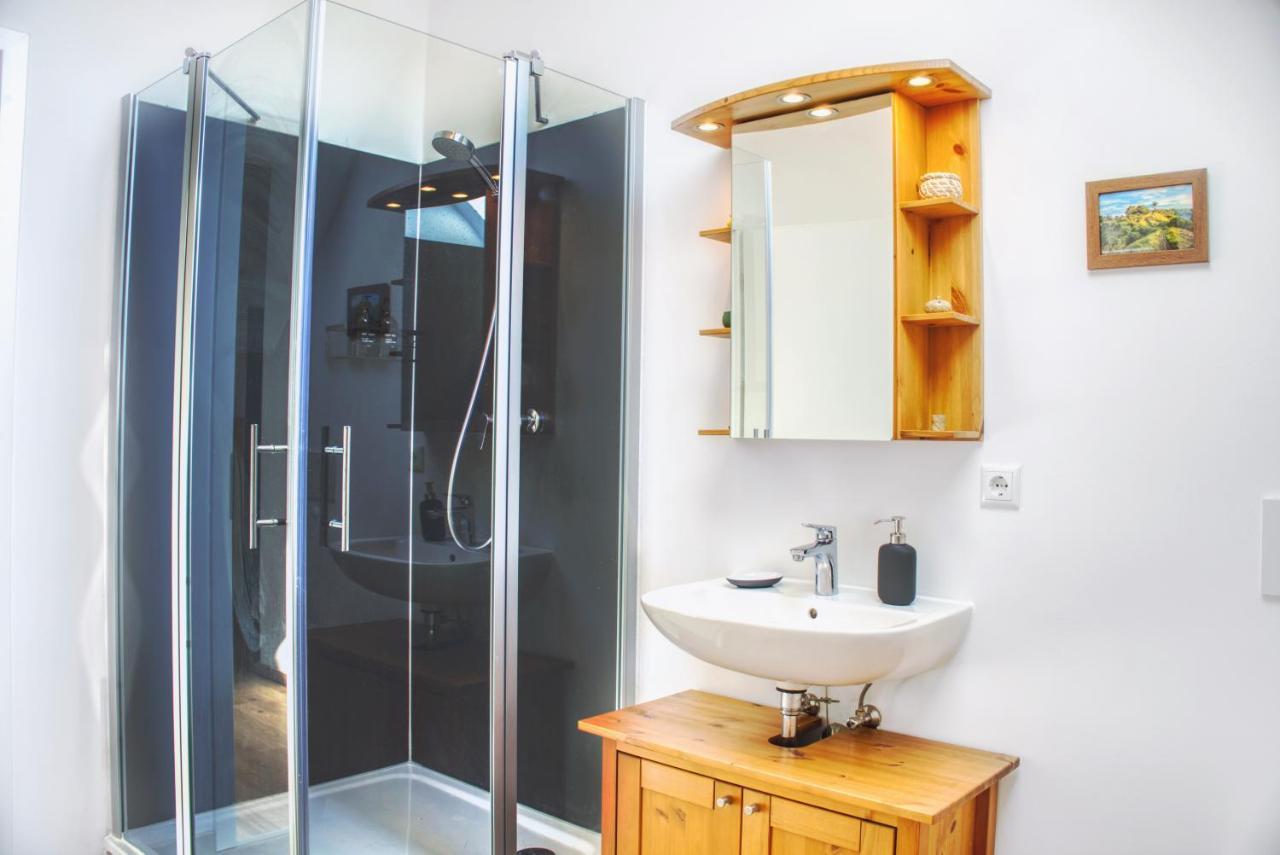 Luxus Apartment! Kueche, Balkon, Netflix, Parkplatz - 8 Personen Ilmmunster 외부 사진
